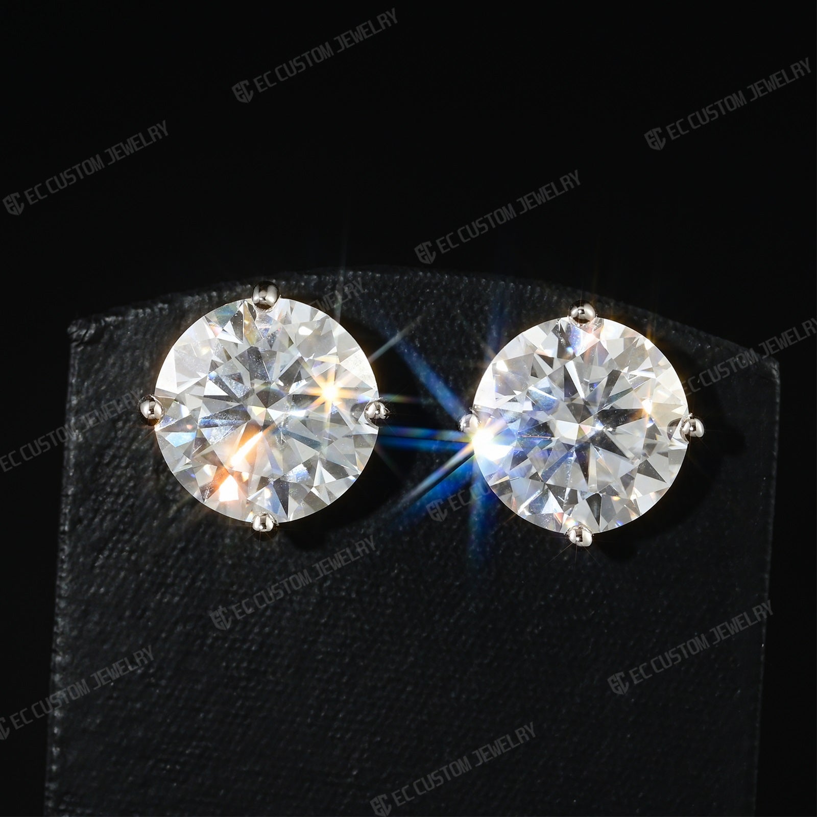 S925 Silver VVS Moissanite Ear Stubs Shining Round Cut Earrings