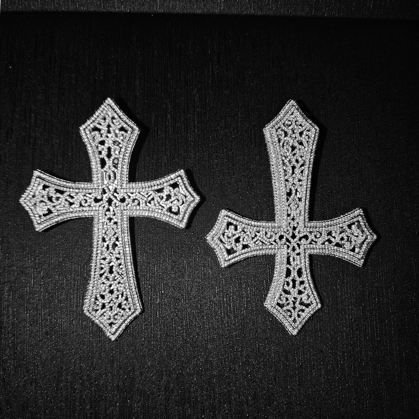 Iced Out Hip Hop Hollow Mesh Cross Pendant