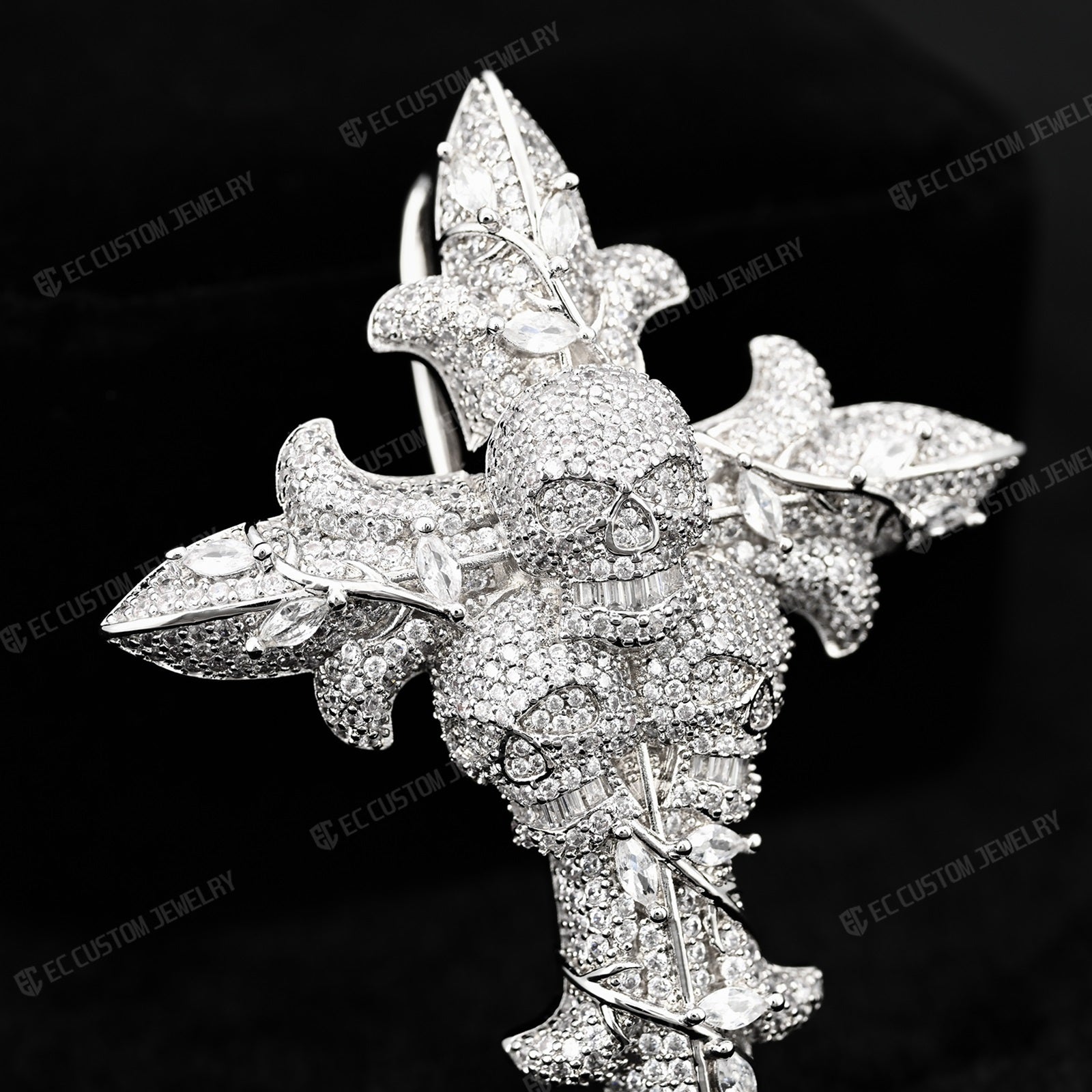 Iced Out Round Cut Real Moissanite Skull Cross Mens Pendant 2