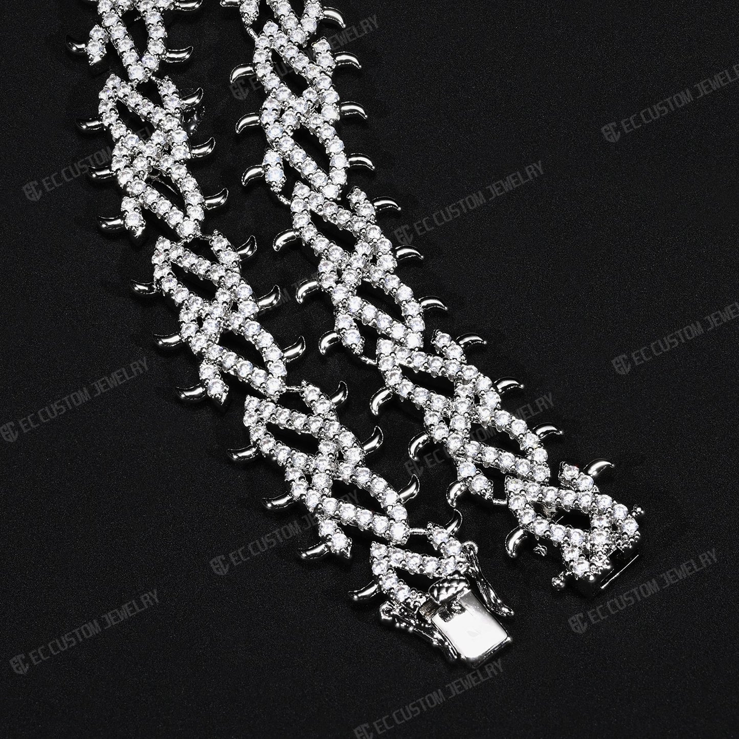 Iced Out Thorn Chain Spiked CZ Moissanite Diamond Choker Necklace