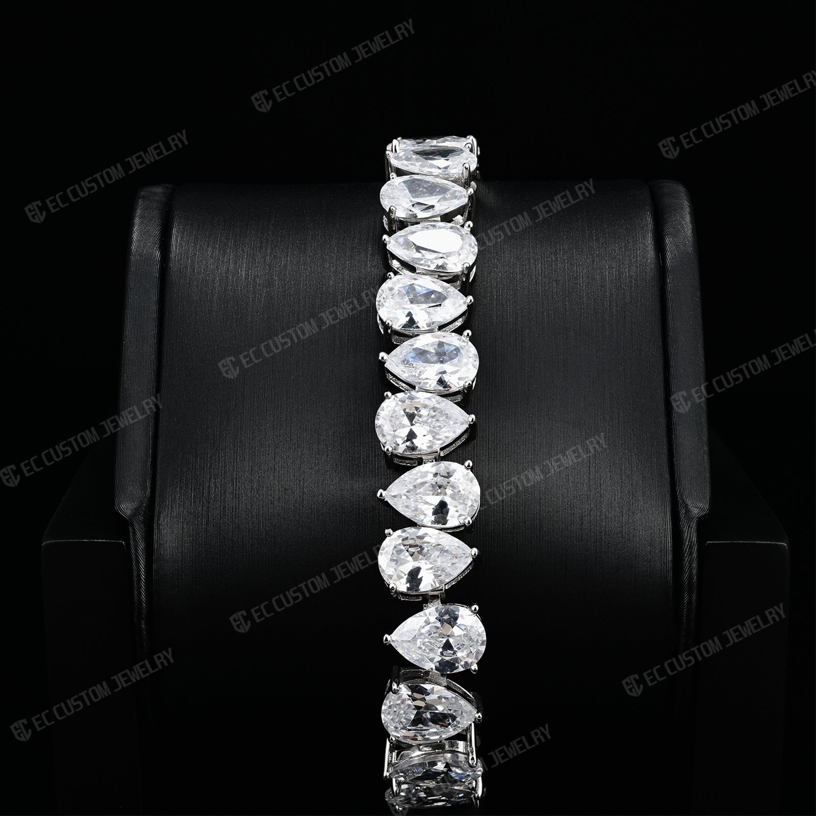 Sparkling Teardrop Chain Iced Out Diamond Bracelet Iced Out Hip Hop Bracelet EC Custom Jewelry 1