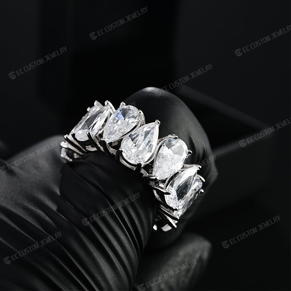 2024 New Trendy Drainage Drip Tear Drop Ring Pear Cut Iced Out Ring Aesthetic Eternity Band Ring 