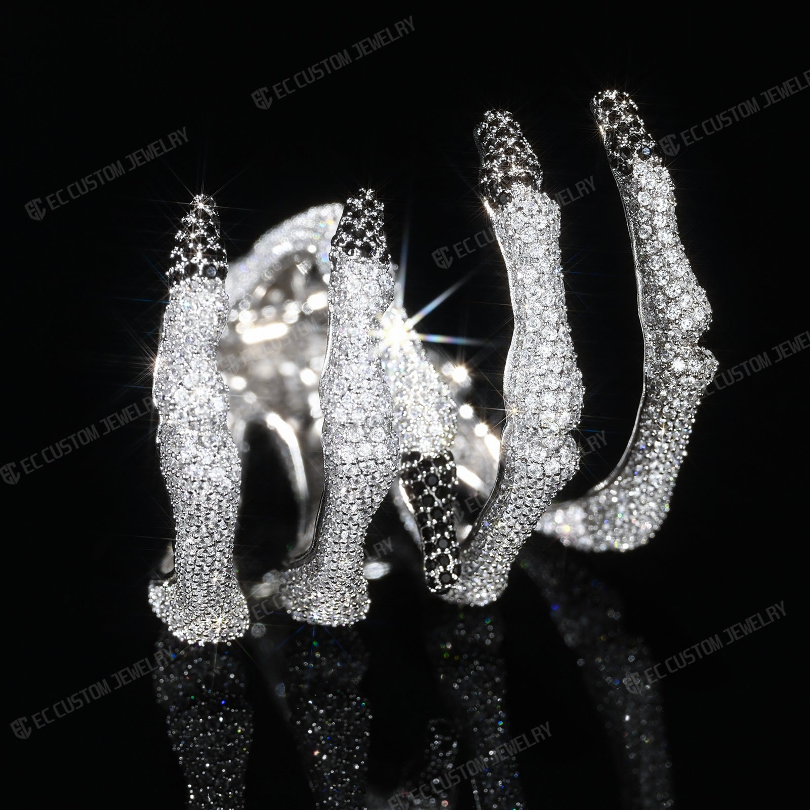 3D Adjustable Ghost Claw Ice Out Bracelet For Men Hip Hop Style Hollow Skull Bracelet Full Diamond Bracelet Jewelry 