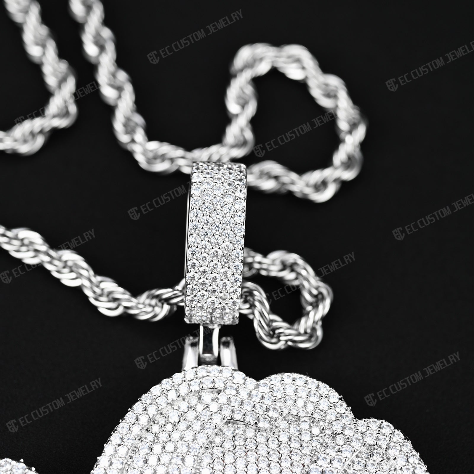 Iced out xo pendant hip hop rapper accessories streetwear outfit for men ken carson playboi carti yvl fans 3
