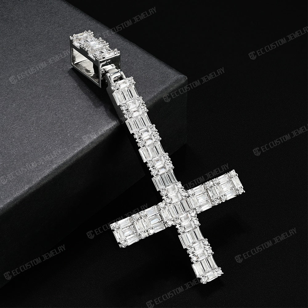 18k gold plated s925 upturn cross diamond pendant