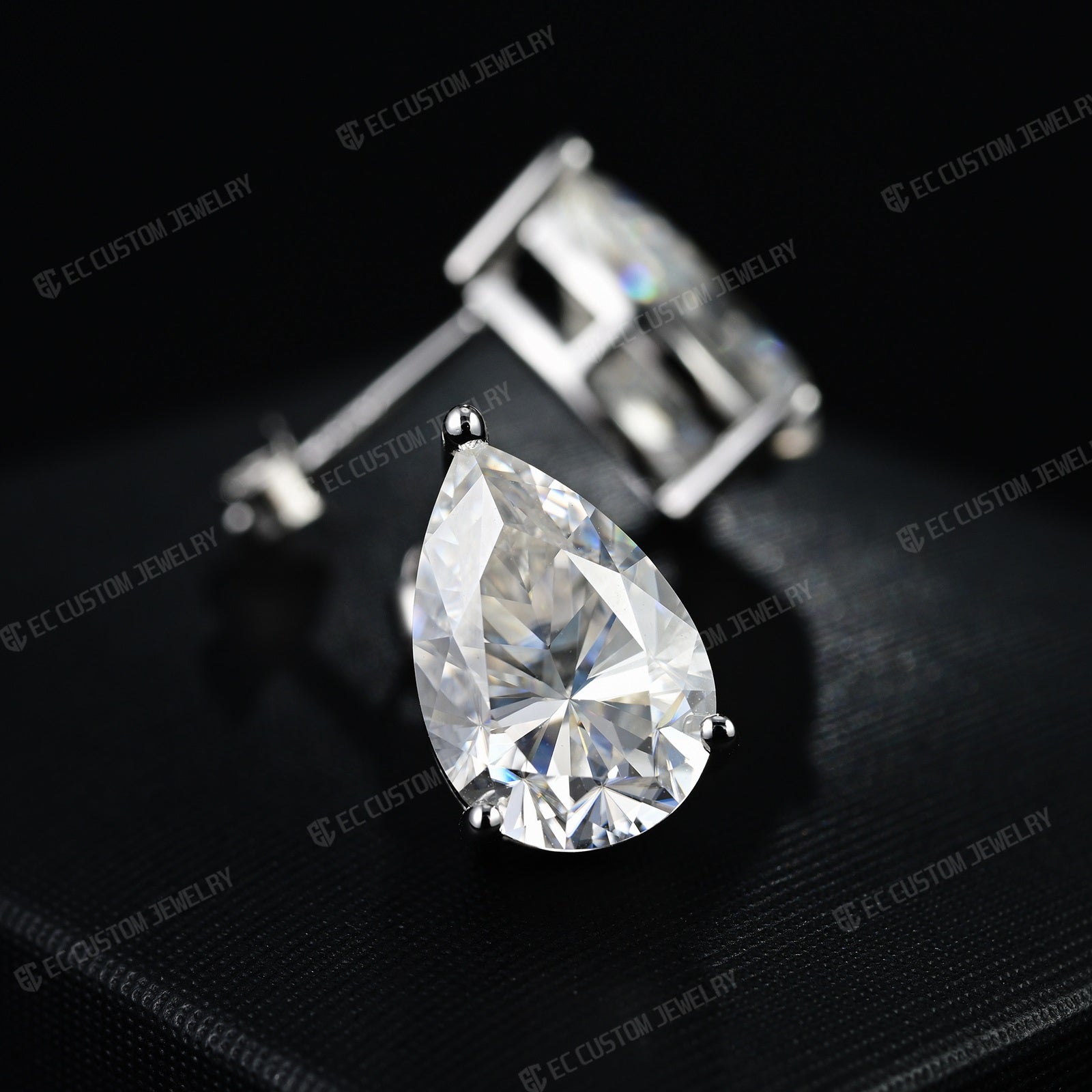 Sparkling Tear drop Stud Iced Out Diamond Earrings Iced Out Hip Hop EC Custom Jewelry 