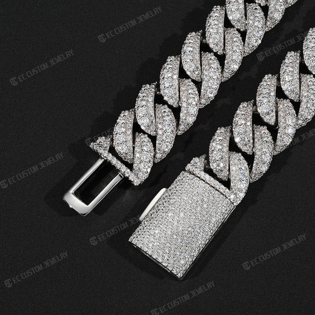 Custom Iced Out Cuban Link Chains Irregular Link Moissanite Necklace