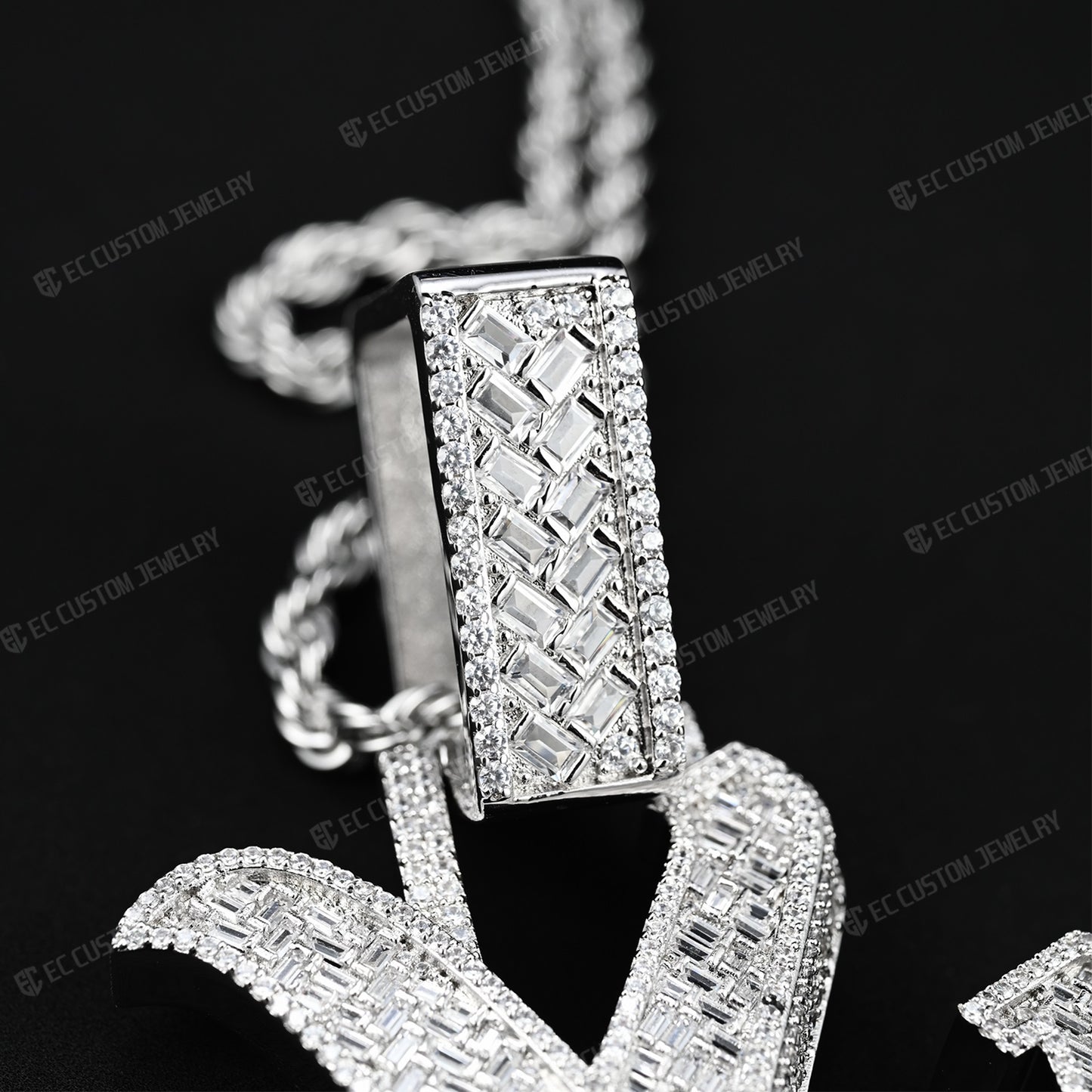 YVL Label Iced Out Pendant Hip Hop Jewelry